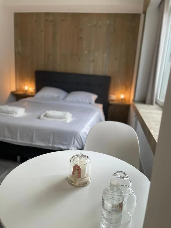 Mooie Kamer In Centrum Brugge Met Badkamer Bruges